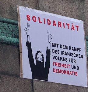 Solidarität mit den Kämpfenden im Iran