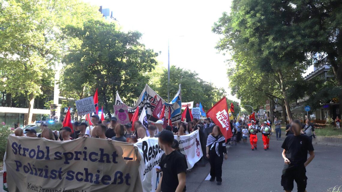 Über 200 Menschen bei kämpferischer Demo gegen Polizeigewalt